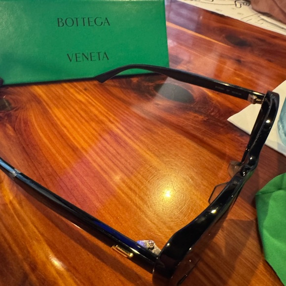 Bottega Veneta Black Sunglasses main image 14